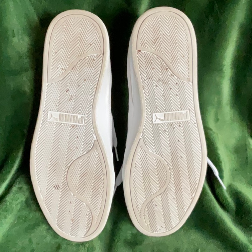 Puma Classic White Shuffle Sneakers - Women’s size 10.5 - Picture 7 of 7